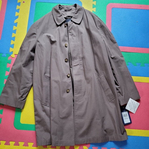 London Fog Trench Coat - Picture 1 of 3